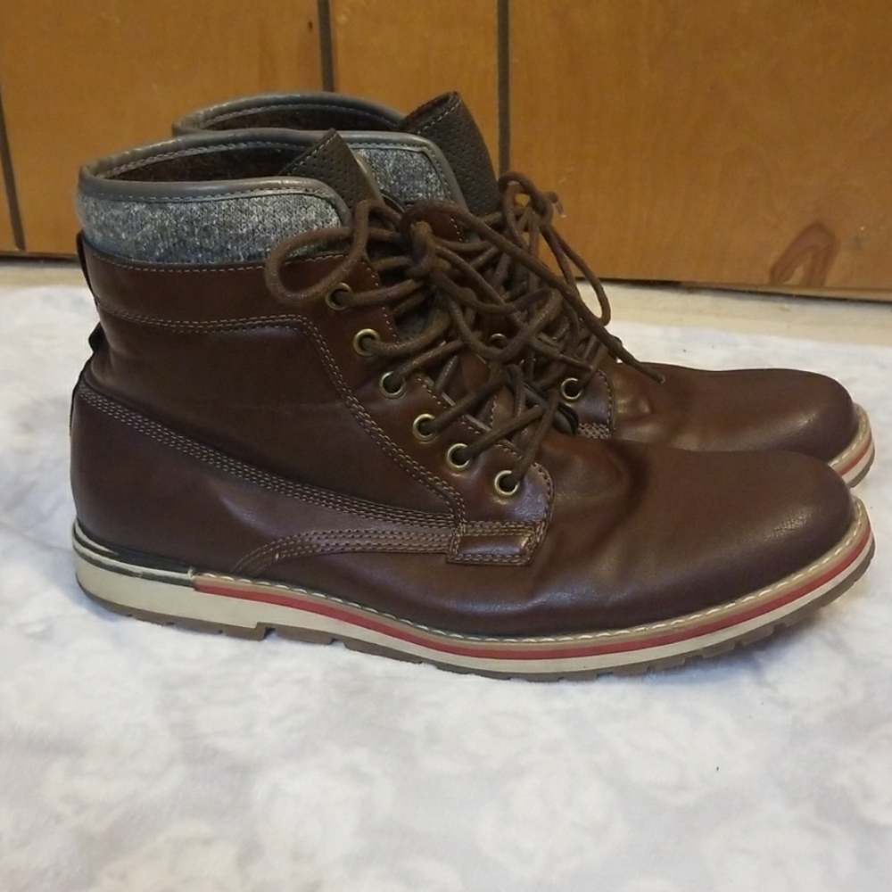 Sonoma men's boots size 10.5